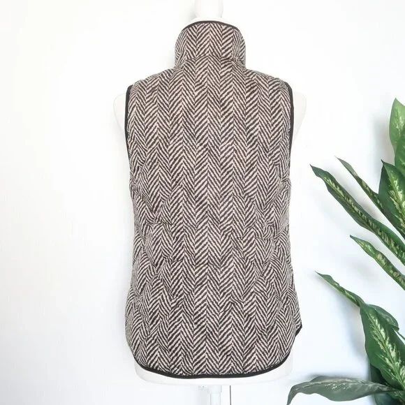 J. Crew Excursion Blogger Favorite Quilted Down Fill Vest Herringbone XS - Picture 13 of 16